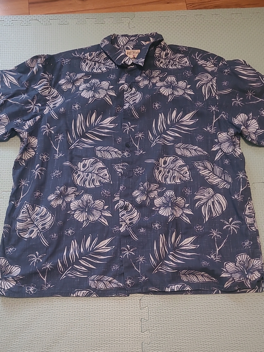 RedHead Navy and White Tropical Floral Short-Sleeve Button-Down Shirt